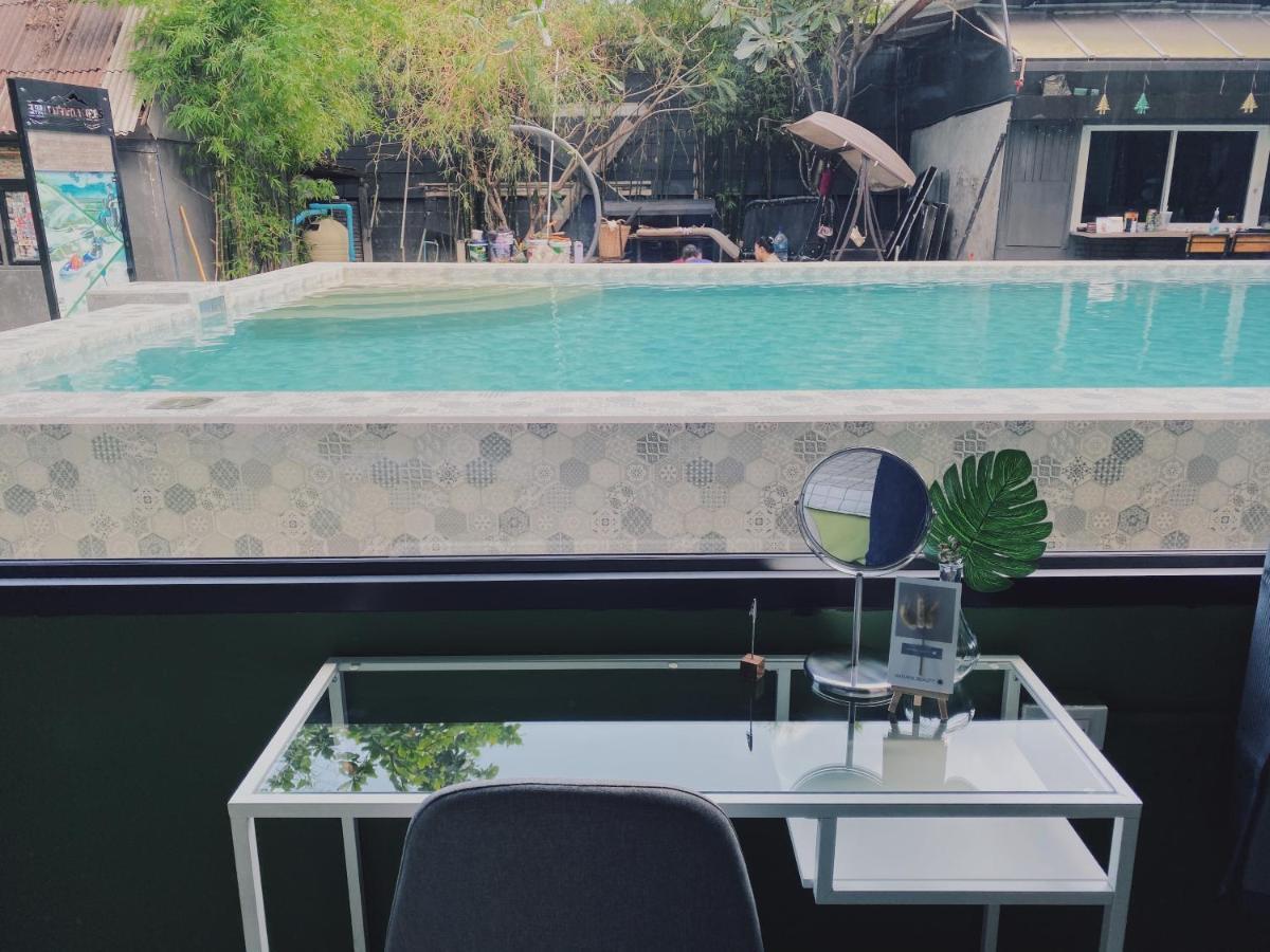 Chiangmai Moli Inn (Adults Only) Chiang Mai Eksteriør billede