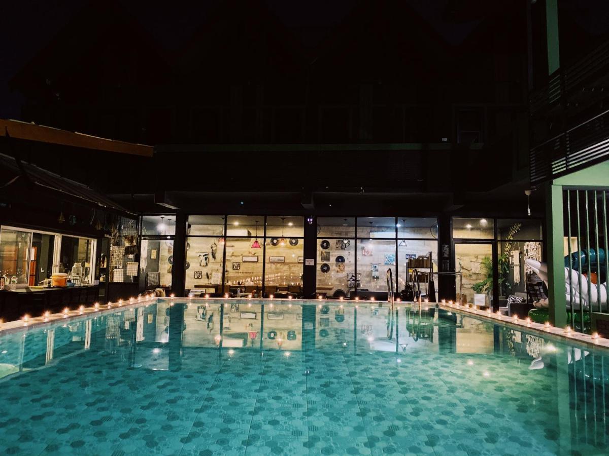 Chiangmai Moli Inn (Adults Only) Chiang Mai Eksteriør billede