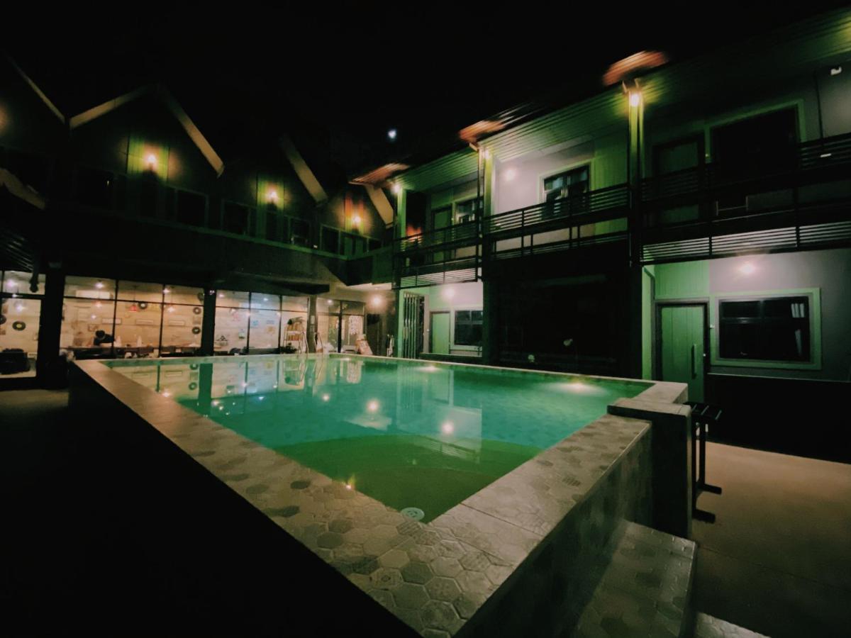 Chiangmai Moli Inn (Adults Only) Chiang Mai Eksteriør billede